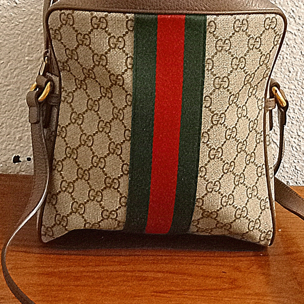 Gucci Messenger Bag  NWOT - Picture 2 of 8